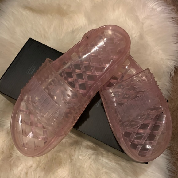 Fenty puma slides - Picture 2 of 4